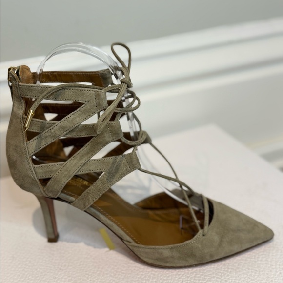 Aquzzura Makes THe Best Suede Shoes! Barely Worn Lace Up Suede Heels. - Picture 4 of 9